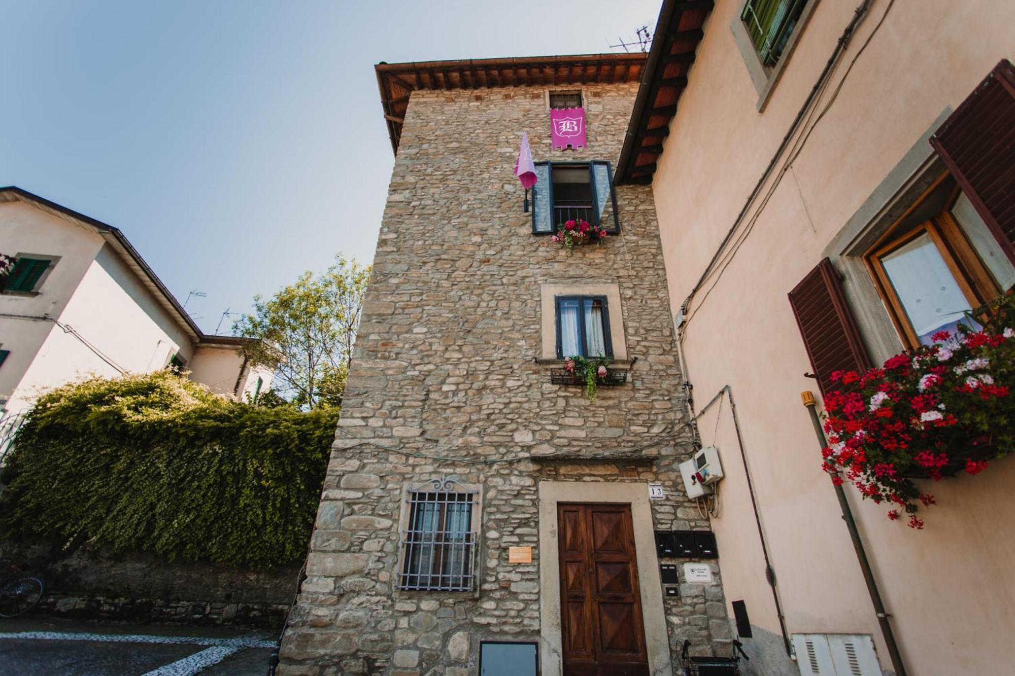 La Torre Del Vicario Villa Palazzuolo Sul Senio Kültér fotó